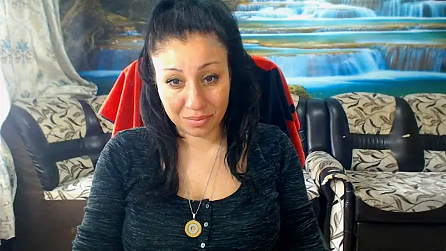 MoistMady online show from May 21, 6:42 am