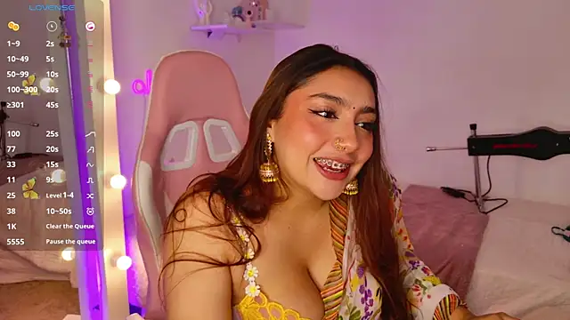 Snapshot of ashalisha chatting on May 29, 1:42 pm ashalisha online show from May 29, 1:42 pm