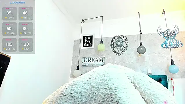 Snapshot of Rebeca_xs chatting on October 27, 7:56 am Rebeca xs online show from October 27, 7:56 am