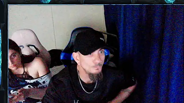 Snapshot of robvegas274 chatting on October 18, 2:40 pm robvegas274 online show from October 18, 2:40 pm