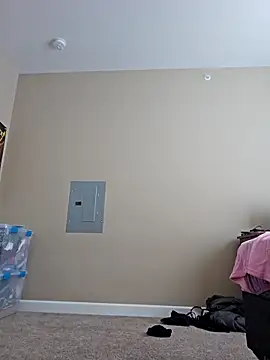 AmethystFoxx online show from April 19, 5:12 pm