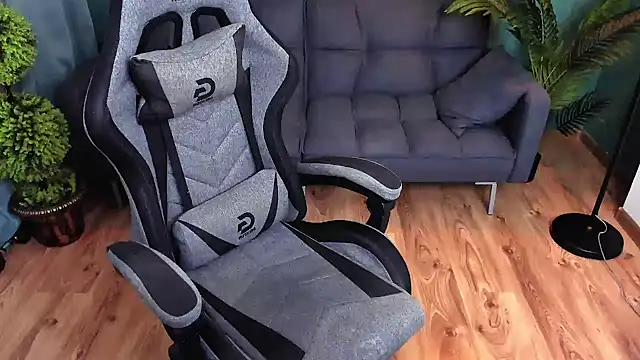 marcobadass online show from February 17, 1:47 am