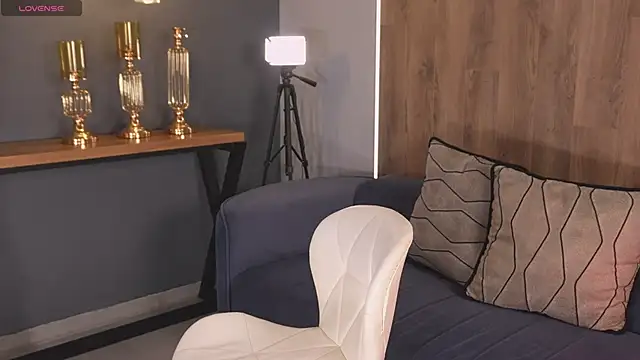 NaomiSainz online show from November 15, 11:29 am