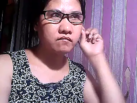 sweetsosie18 online show from March 22, 8:51 am