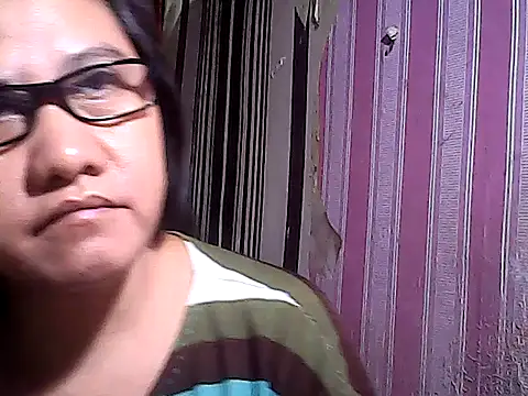 sweetsosie18 online show from October 4, 11:19 am