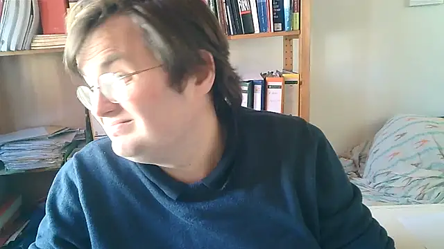 Snapshot of makau1 chatting on March 2, 12:54 pm makau1 online show from March 2, 12:54 pm