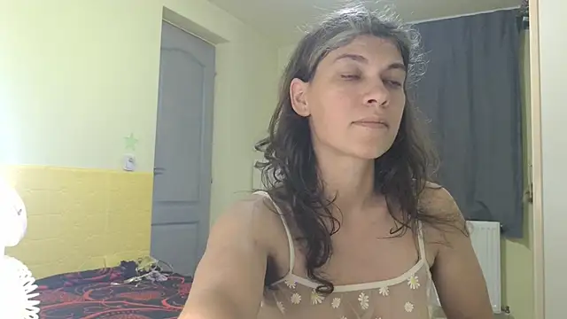 Snapshot of MercyLove chatting on December 21, 4:58 pm MercyLove online show from December 21, 4:58 pm