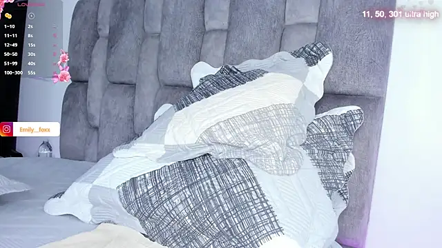 emily fox1 online show from April 7, 10:59 am