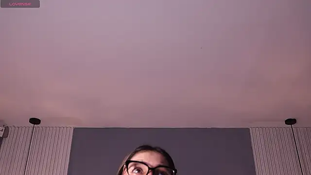 ValeryNova online show from April 8, 11:10 am