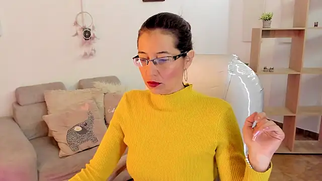 Antonnella 3 online show from March 6, 12:30 pm