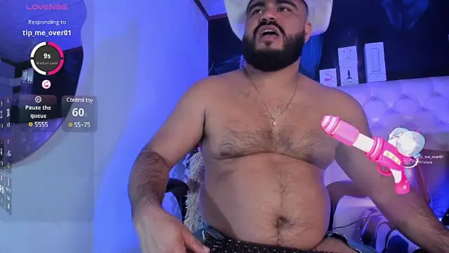 MichaelBear  online show from February 23, 3:29 pm