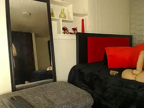 Miss ellien online show from November 6, 3:07 am