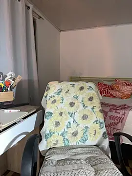 Juliana News online show from October 2, 1:01 am