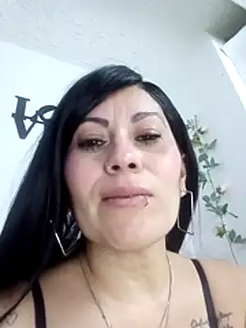 Tania mature online show from July 1, 5:45 pm