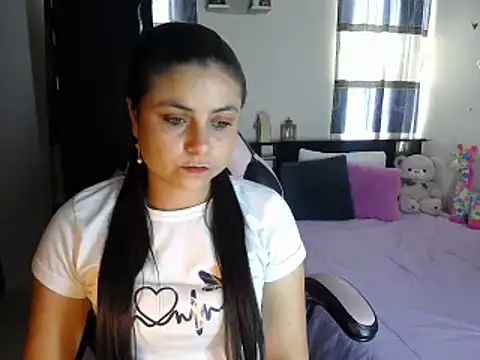 violeta campbell online show from February 27, 7:04 pm