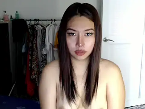 urqueendominant online show from February 6, 1:05 am