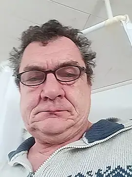 Nobbie444 online show from December 16, 9:47 am