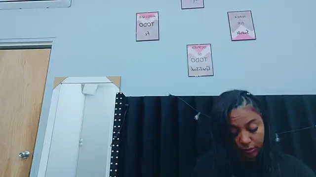 colombiamommy online show from November 21, 12:37 pm