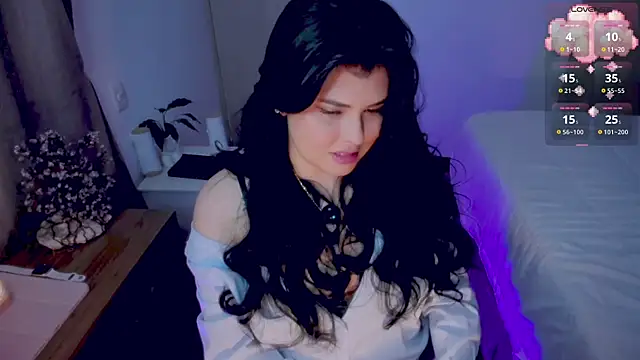 Alyaa s online show from April 6, 12:52 am