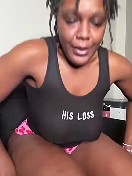 TilaTotti online show from March 16, 1:59 am