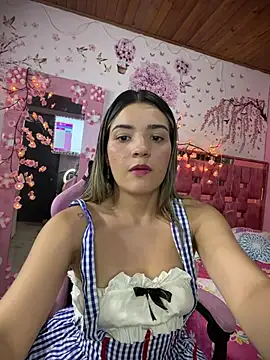 Snapshot of Sarita-candy chatting on May 21, 1:12 am Sarita-candy online show from May 21, 1:12 am