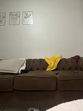 StupidNaturalPhatBooty  online show from May 26, 5:03 am