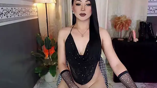 Snapshot of SeductiveAsianTs chatting on April 6, 10:27 am SeductiveAsianTs online show from April 6, 10:27 am