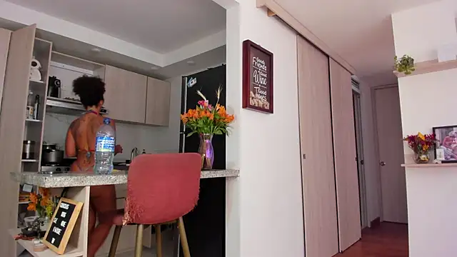 karlye 5 online show from January 11, 6:33 pm