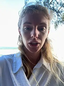 neighbours love online show from January 7, 9:40 am