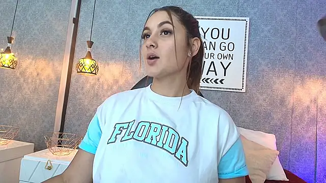 Emiily W online show from January 26, 5:02 pm