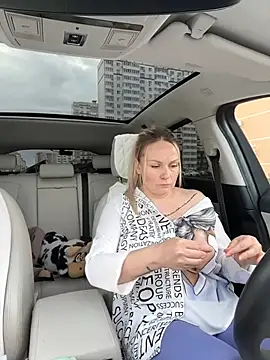 Bondgirl 013 online show from March 20, 11:38 am