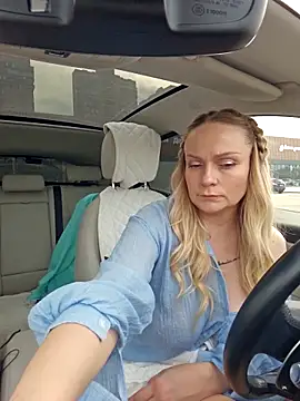 Bondgirl 013 online show from October 18, 10:05 am