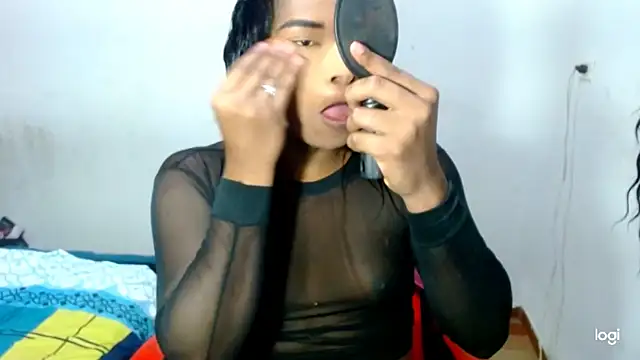 Snapshot of valeriaxxx11 chatting on April 29, 12:27 am valeriaxxx11 online show from April 29, 12:27 am