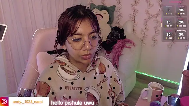 Nami usagi online show from May 21, 4:47 pm