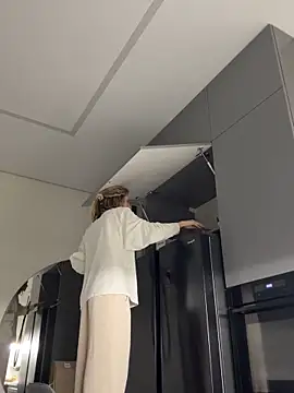 Feral berry 8133 online show from September 13, 8:41 pm