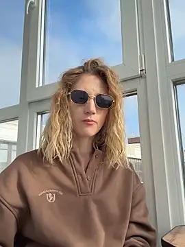 Feral berry 8133 online show from September 17, 5:53 am