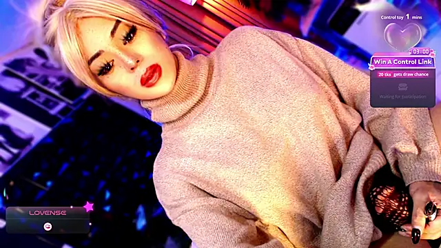 Thalia Cambridge online show from April 1, 10:07 pm