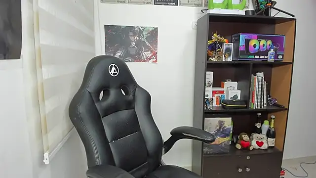 SIXXTOLOVE18 online show from March 7, 10:32 pm