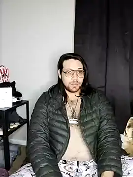 Snapshot of lucasgalacticman chatting on February 8, 3:52 am lucasgalacticman online show from February 8, 3:52 am