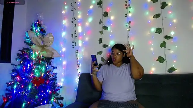 Lilyth  Brown online show from December 21, 12:42 am