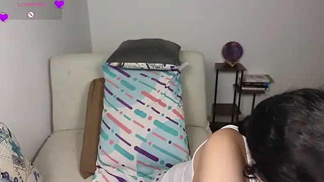 blue  moon  online show from April 1, 4:02 am