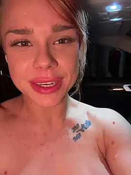 Snapshot of PennyPrincess chatting on March 12, 1:47 am PennyPrincess online show from March 12, 1:47 am