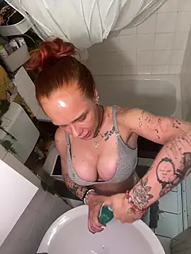 PennyPrincess online show from August 4, 8:06 am