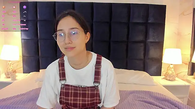 Abby Sweet1  online show from April 7, 12:05 pm