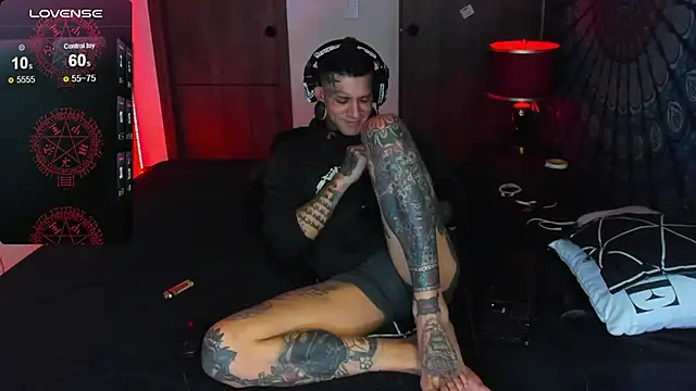 josh  ackerman online show from December 17, 6:08 am