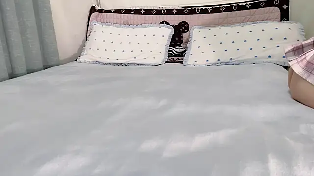 zqyaini online show from January 13, 1:55 am