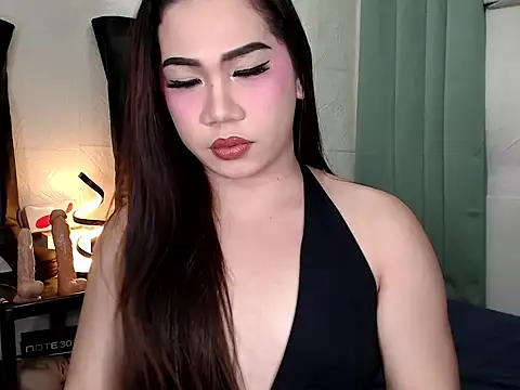 elise bloom69 online show from May 6, 5:51 pm