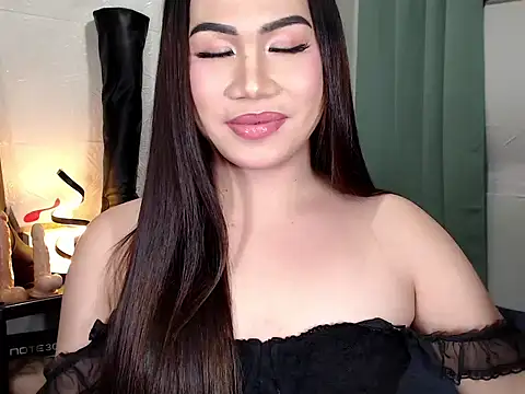 elise bloom69 online show from May 24, 2:33 pm