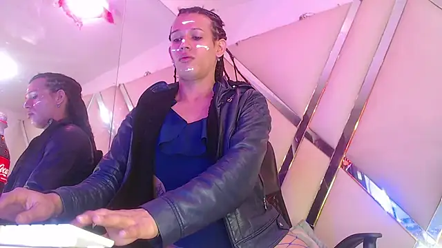 StefyFerrer online show from November 29, 3:42 am