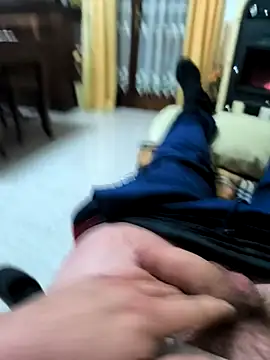 Snapshot of manuel9428 chatting on November 23, 8:30 pm manuel9428 online show from November 23, 8:30 pm